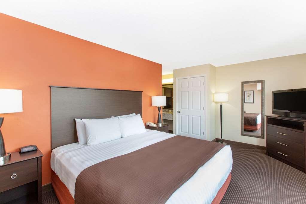 Americinn By Wyndham Ottumwa Habitación foto